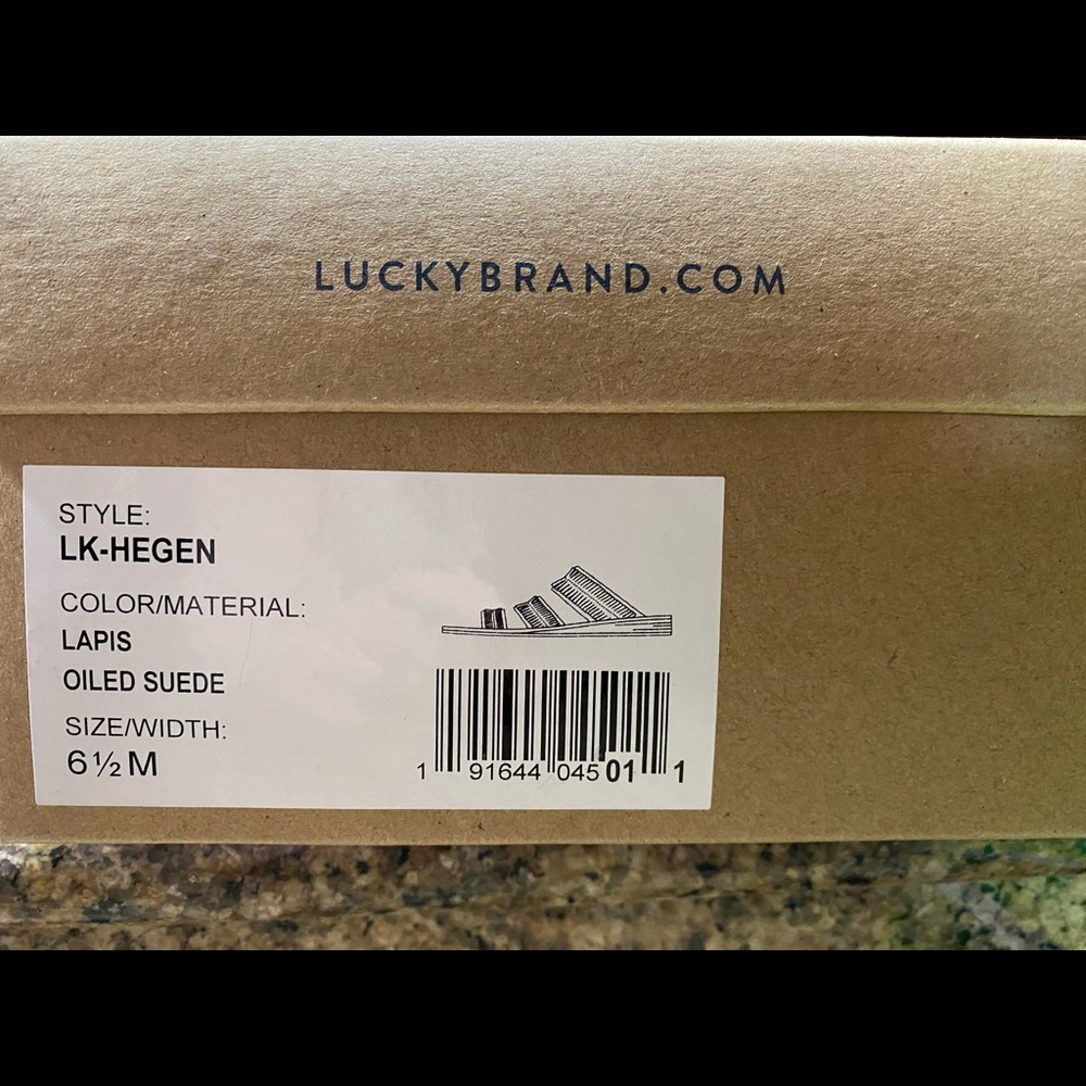 Lucky Brand LK-Hegen sandals. Cobalt Blue. $20 OBO